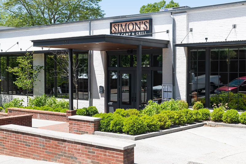 Simon's on the Square Bolivar, TN restaurant and bar