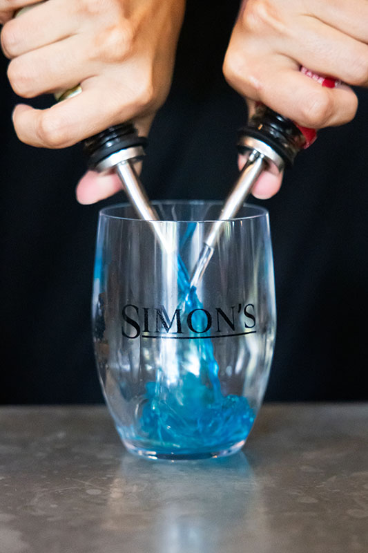 Cocktail at Simon's on the Square Bolivar, TN restaurant and bar