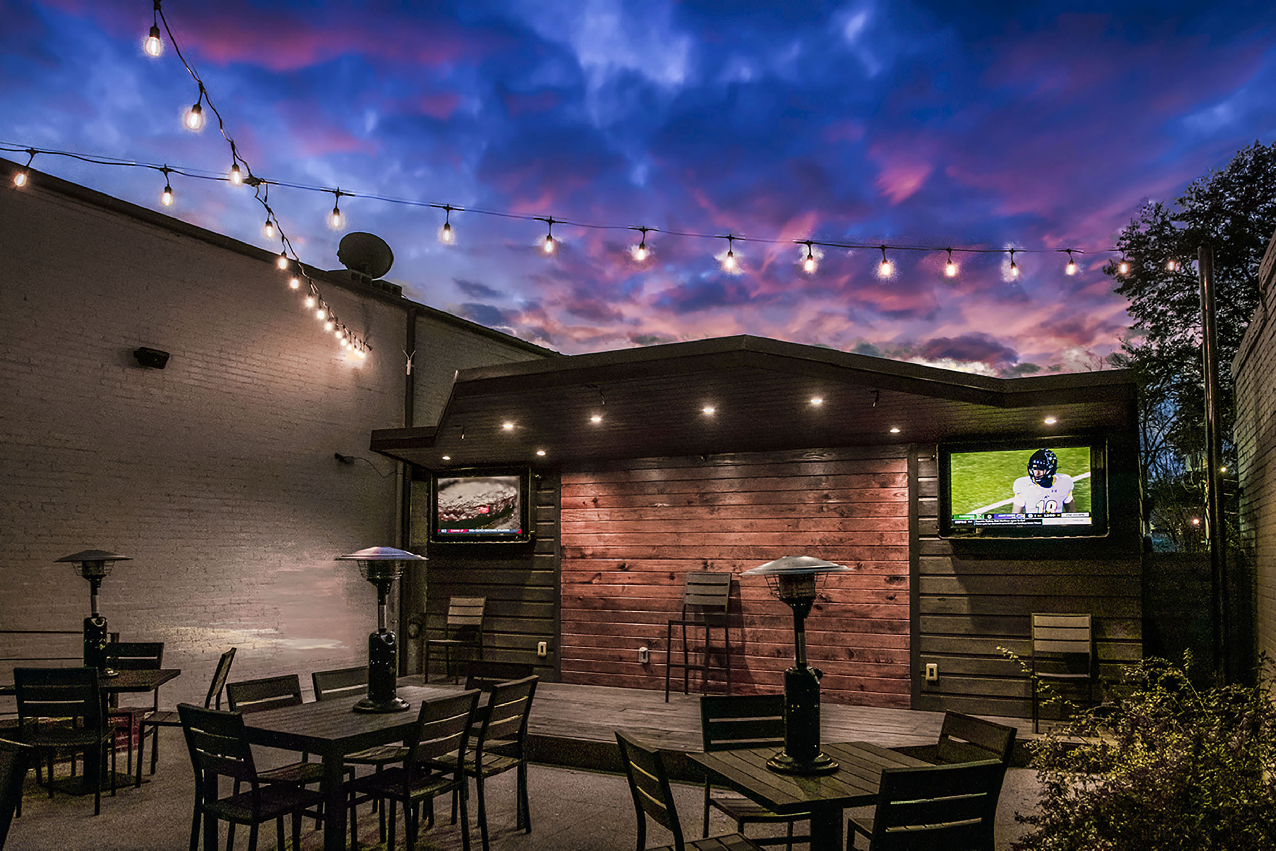 Simon's Outdoor Patio Bolivar, TN